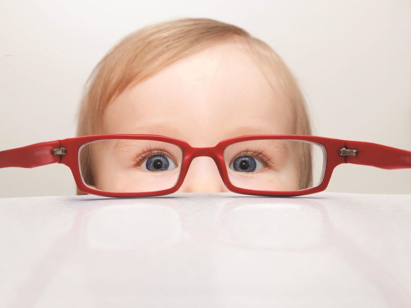 O Teste do Olhinho é um exame essencial. Entenda por quê