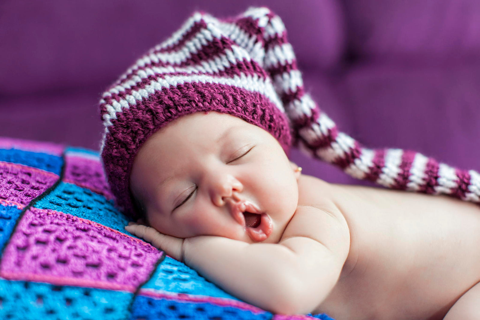 8 peculiaridades do recém-nascido que você precisa saber